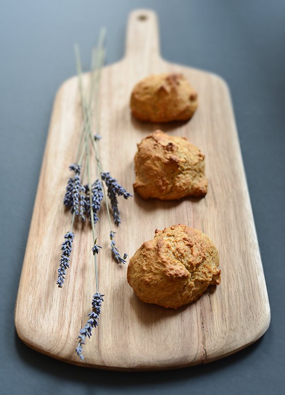 Scones au miel et à la lavande