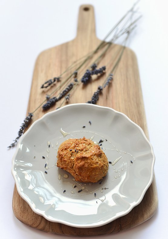 Scones au miel et à la lavande