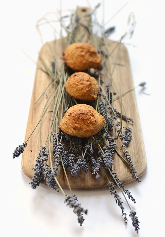 Scones au miel et à la lavande