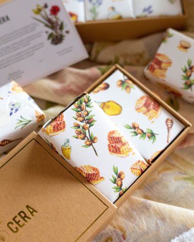 Savons bio saponification à froid au miel et à la cire d'abeille - Apis Cera